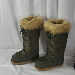 Justfab Cold Weather Fuzzy Boots in Army Green Size L